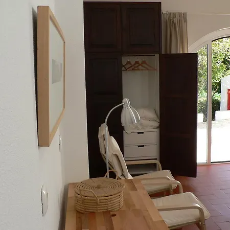 Holiday home Casa Do Hibisco